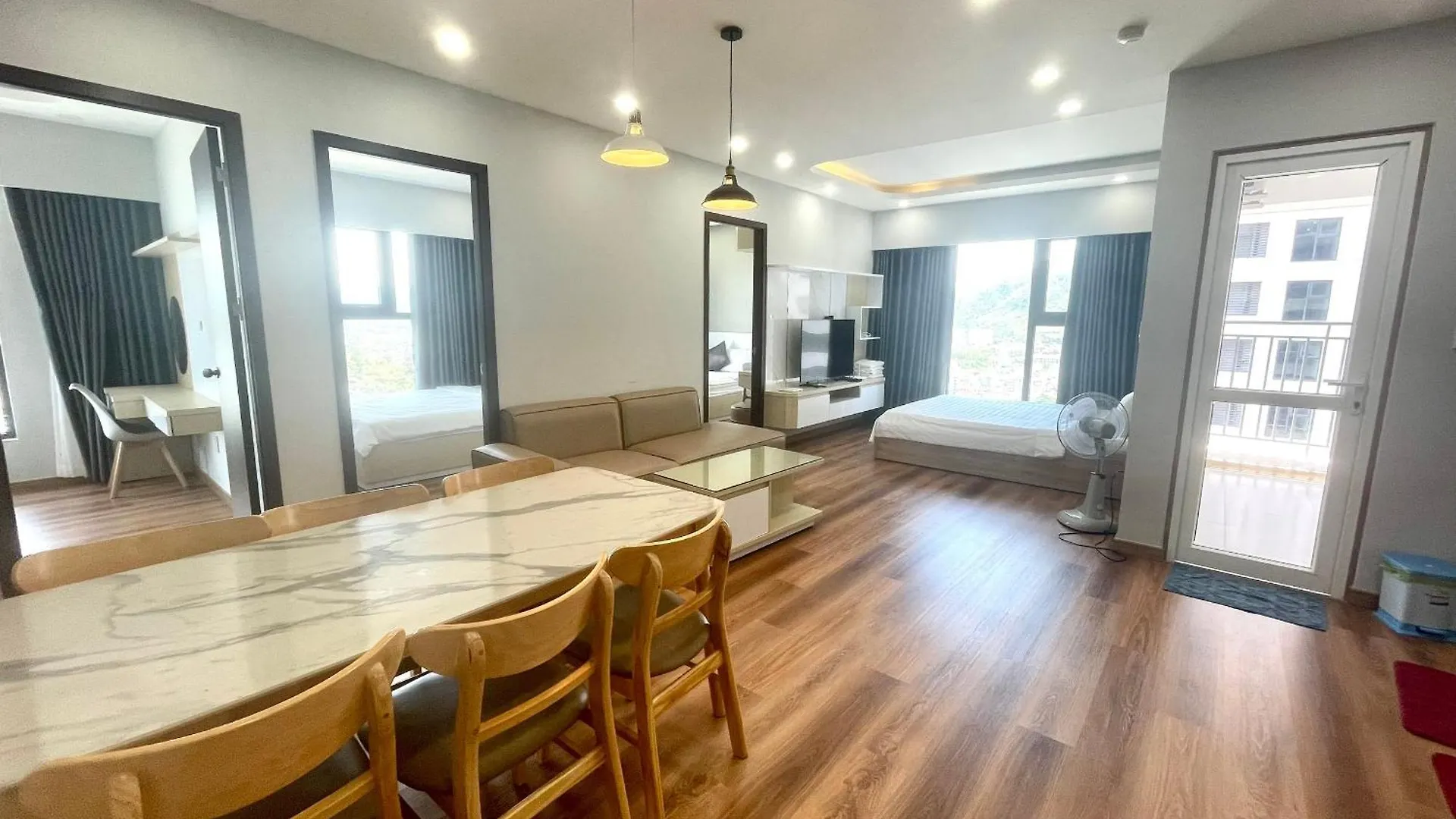 The Gold Beach Nha Trang Holtel & Apartment 3*,  Vietnám